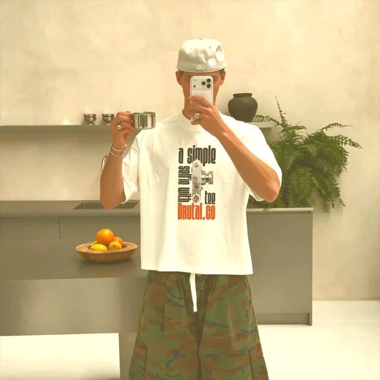 Brutal Selfie Tee Man